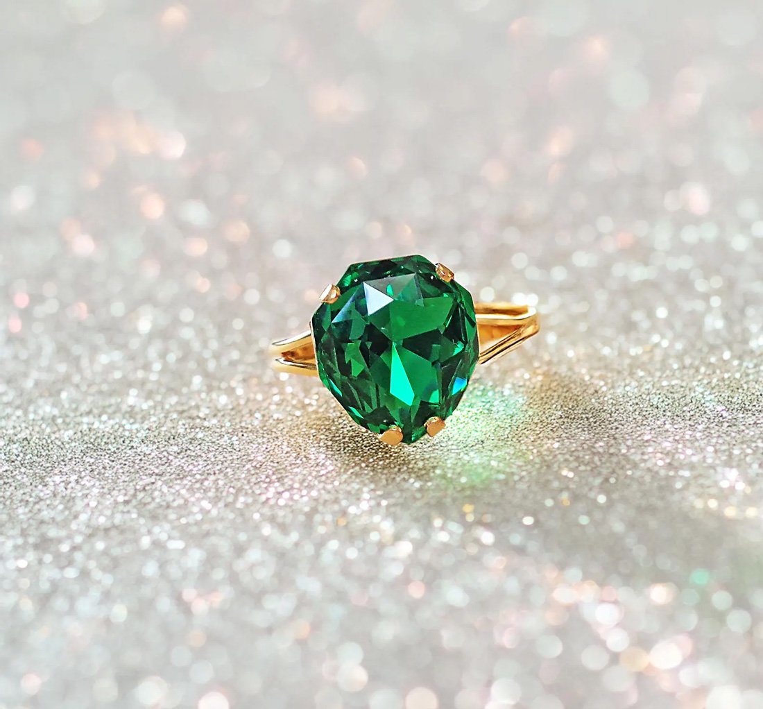 Crystal majestic stone ring,majestic green