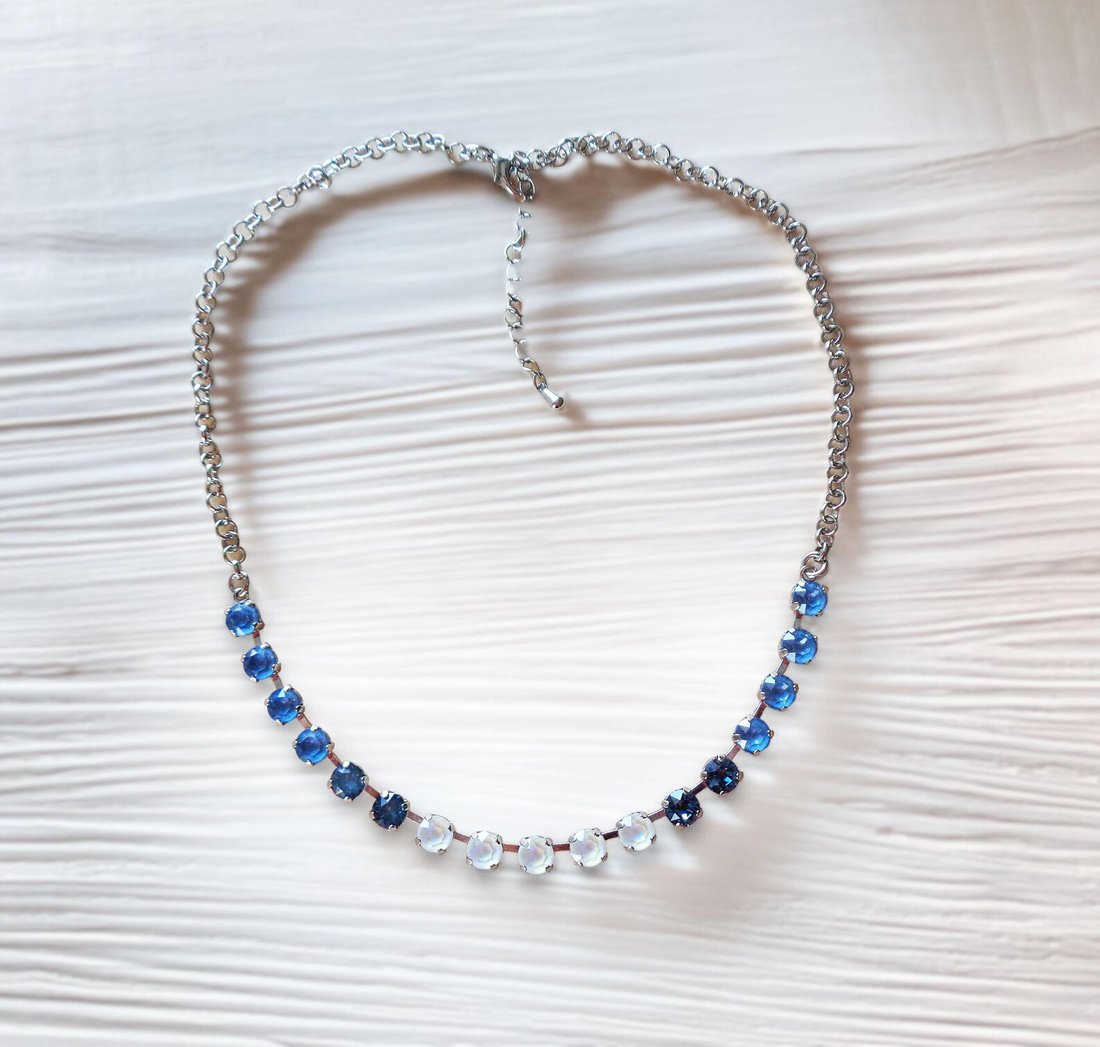 Crystal chain necklace, electric white,denim